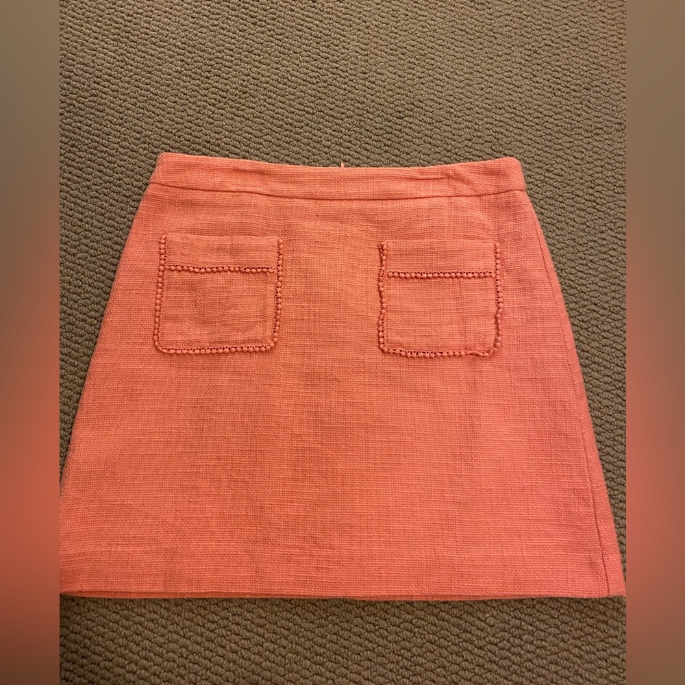LOFT pink tweed mini skirt with pocket details
